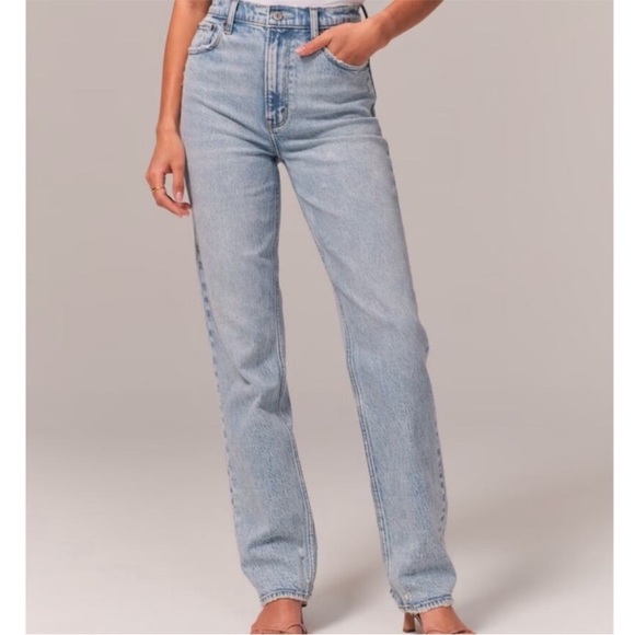 Abercrombie & Fitch The 90’S Straight Ultra High Rise Denim Jeans Size 26 - Picture 1 of 8